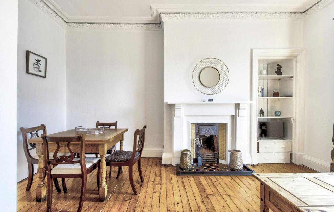Entire Period Flat By City Centre Edinburg Exteriör bild
