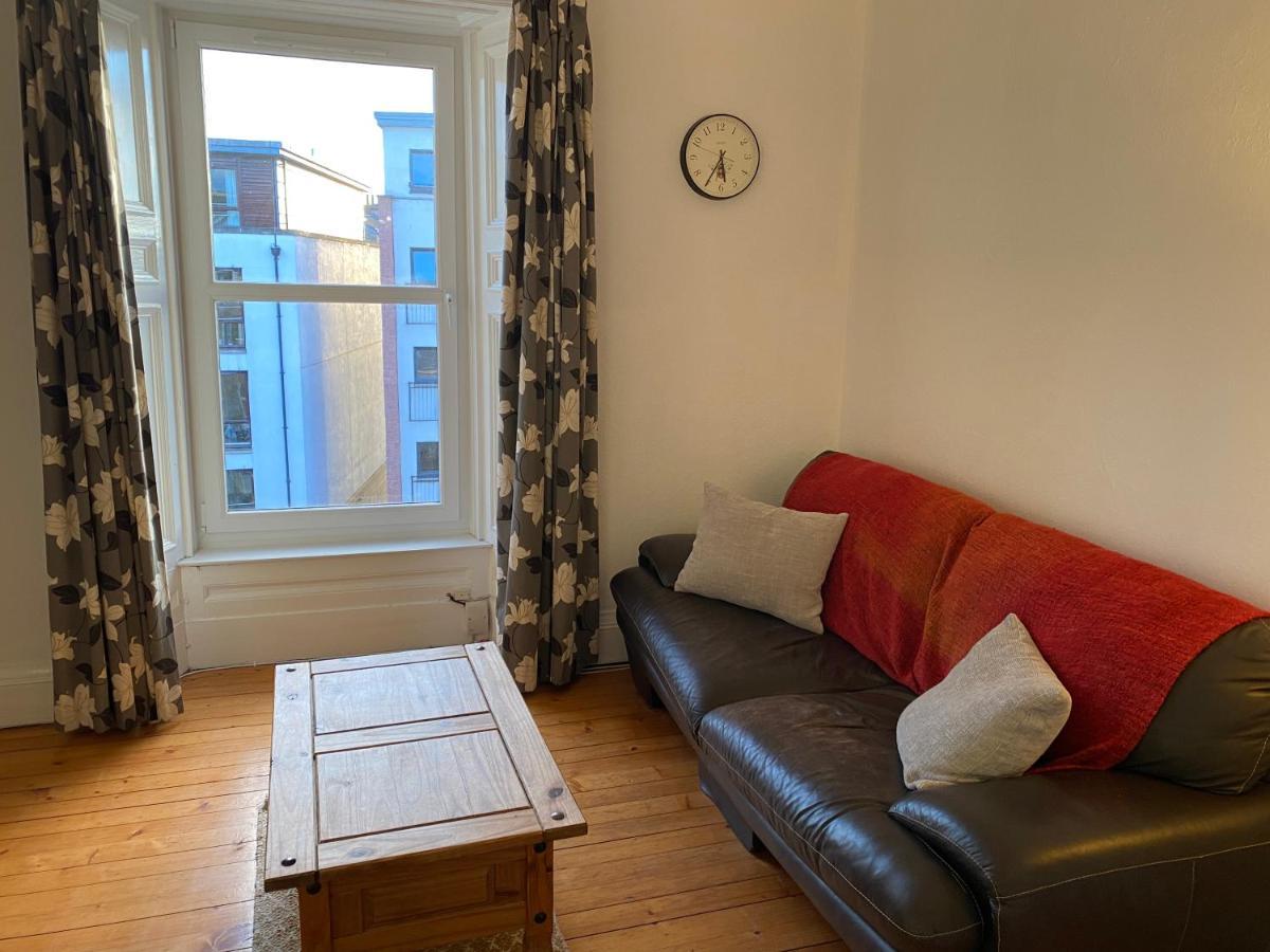 Entire Period Flat By City Centre Edinburg Exteriör bild