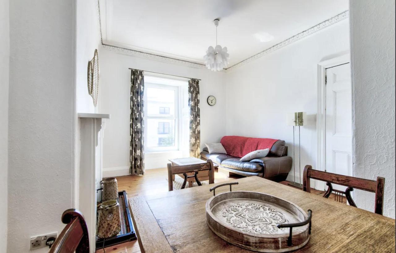 Entire Period Flat By City Centre Edinburg Exteriör bild